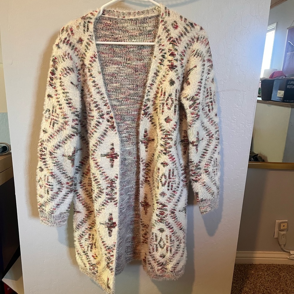 Cosmopolitan midi cardigan, Aztec design